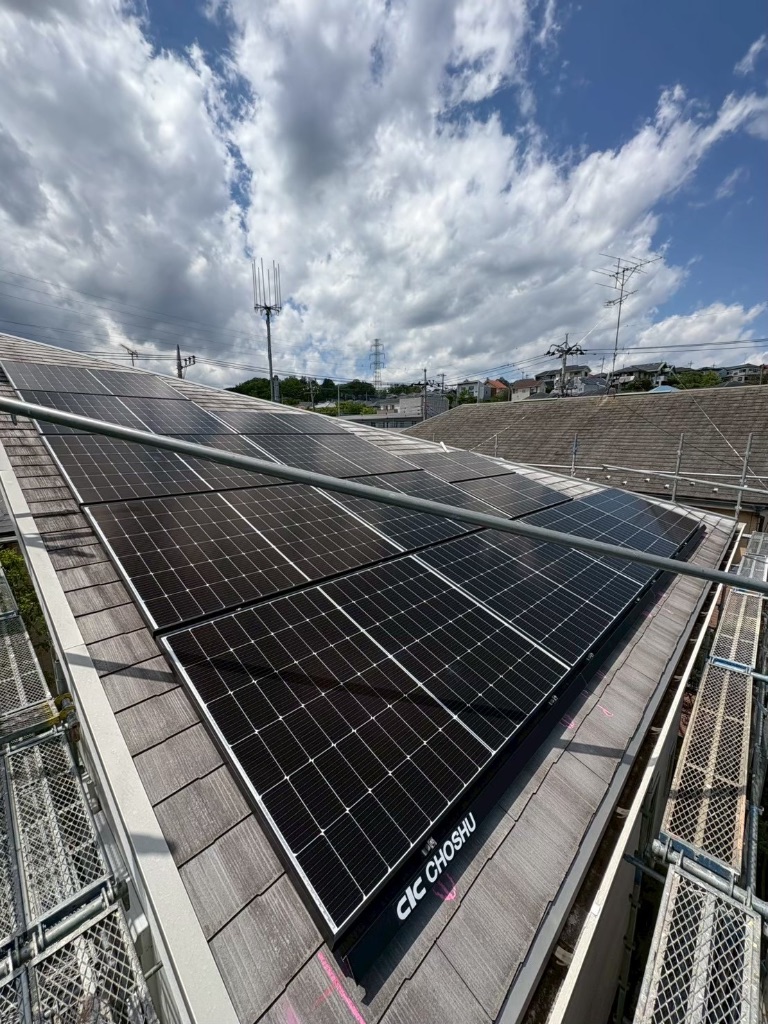 電圧測定（284.9V）